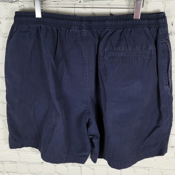 BIG DOGS | vintage elastic waist pull on style pocket shorts - Picture 3 of 5